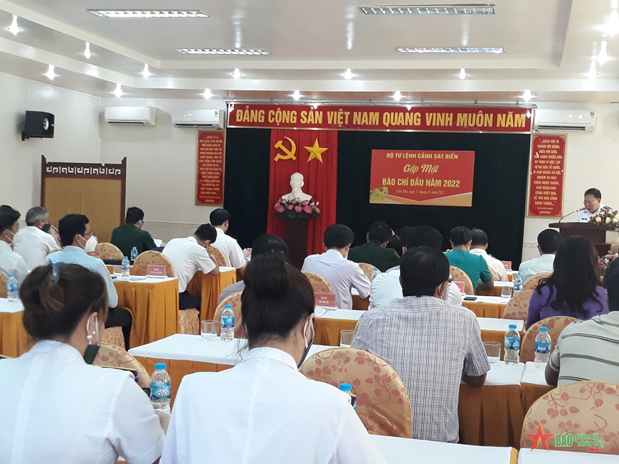 Cảnh sát biển Việt Nam gặp mặt báo chí đầu năm 2022